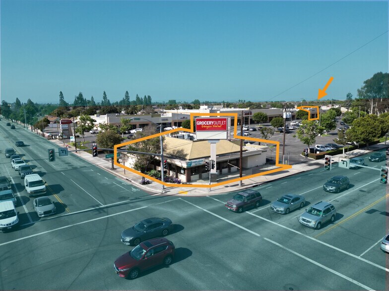 8105-8195 E Wardlow Rd, Long Beach, CA à louer - Photo de l’immeuble – Image 1 sur 14