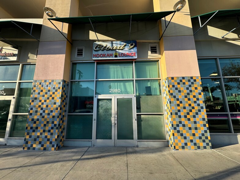 2900-2998 North Park Way, San Diego, CA à louer - Photo de l’immeuble – Image 2 sur 8