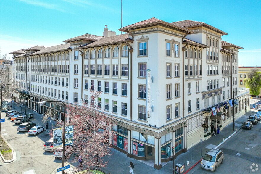 2200-2240 Shattuck Ave, Berkeley, CA à louer - Photo de l’immeuble – Image 1 sur 11