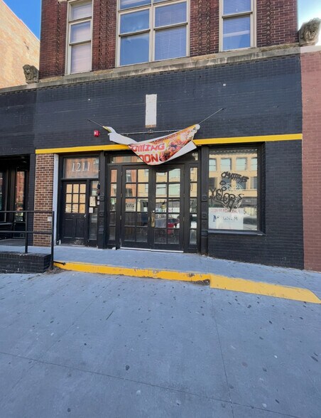 1211-1213 Howard St, Omaha, NE à louer - Photo de l’immeuble – Image 1 sur 1