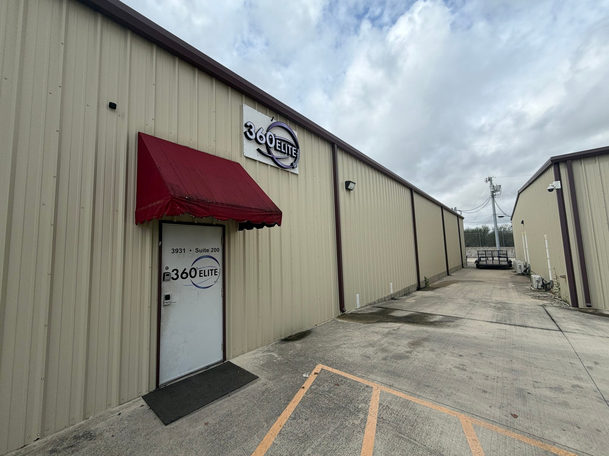 3943 S Interstate 35, New Braunfels, TX à louer Photo intérieure– Image 1 sur 5