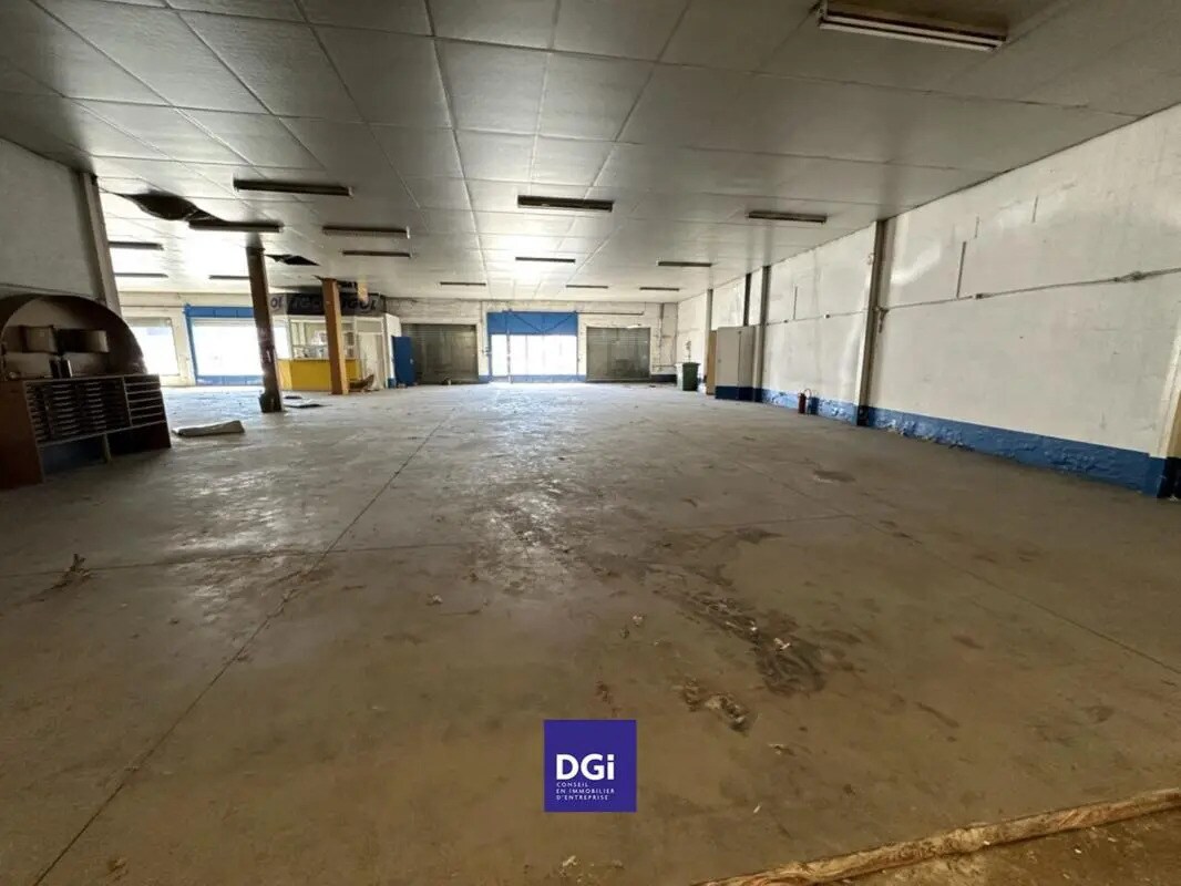 Local commercial dans Nîmes à louer Photo intérieure– Image 1 sur 9