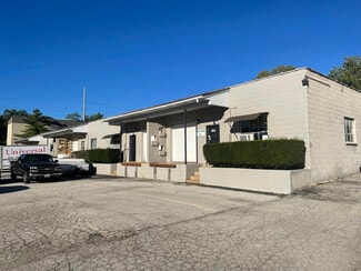 Plus de détails pour 9410-9450 Watson Industrial Park Dr, Crestwood, MO - Industriel/Logistique à louer