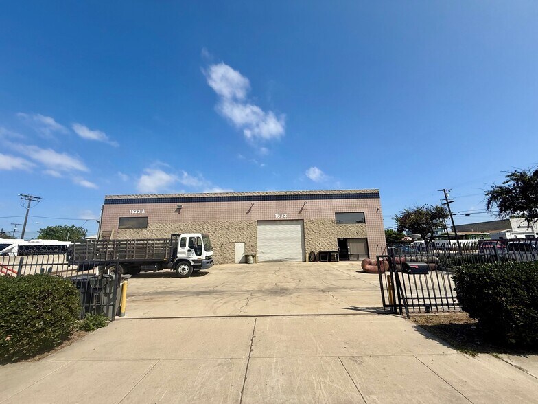 1533 Wilson Ave, National City, CA à louer - Photo de l’immeuble – Image 1 sur 17