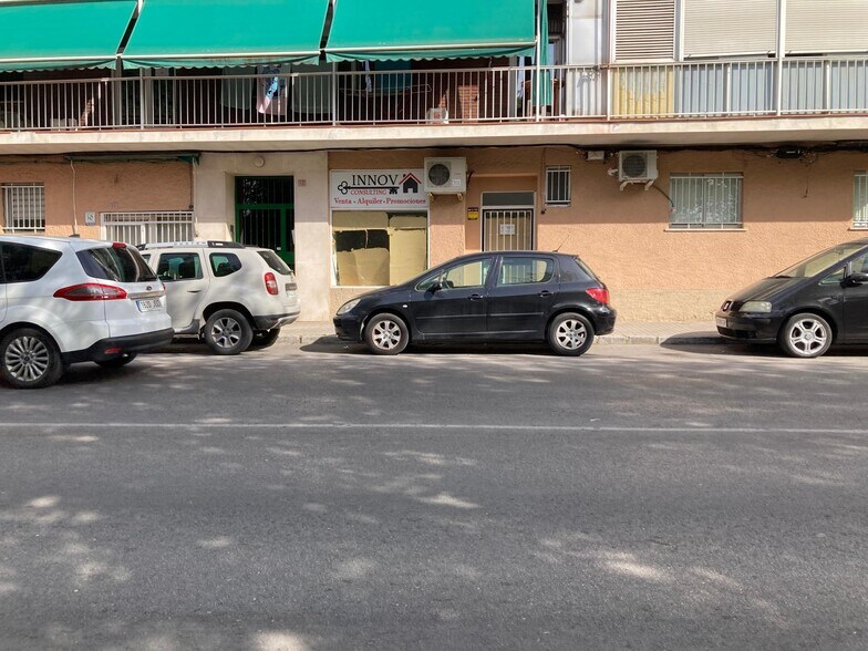 Local commercial dans Aranjuez, Madrid à louer - Photo de l’immeuble – Image 1 sur 4