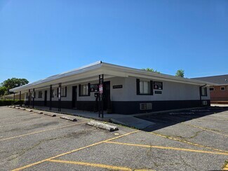 Plus de détails pour 706 Wilkins St, Smithfield, NC - Bureau à louer