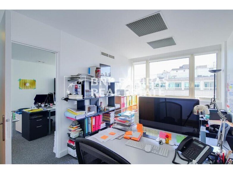 171 Ter Avenue Charles De Gaulle, Neuilly-sur-Seine à louer - Photo de l’immeuble – Image 3 sur 6