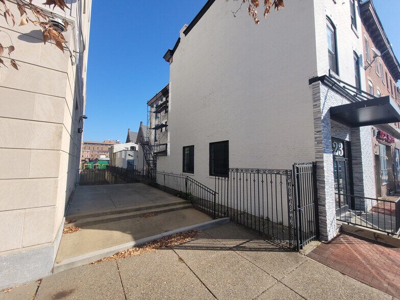 423 Market St, Camden, NJ à vendre - Photo de l’immeuble – Image 2 sur 8