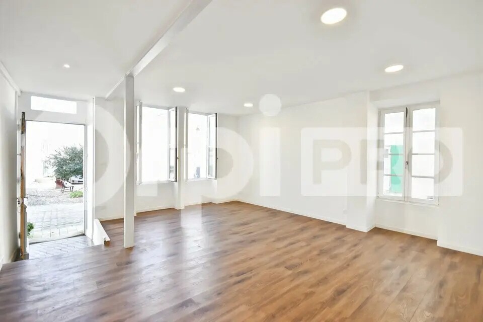 Local commercial dans Saint-Martin-de-Ré à louer Photo principale– Image 1 sur 8