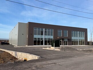 Plus de détails pour 52-54 Racine St, Casselman, ON - Industriel/Logistique à louer