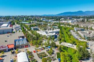 3989 Henning Dr, Burnaby, BC - VUE AÉRIENNE  vue de carte
