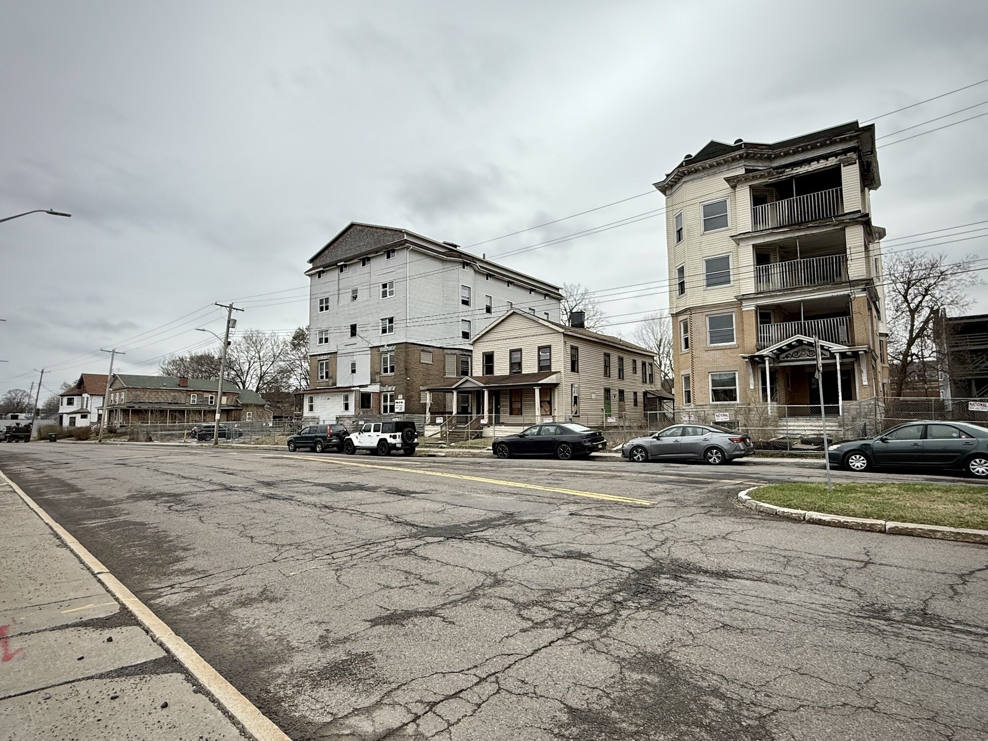 100 Henry St, Binghamton, NY à vendre Photo principale– Image 1 sur 39