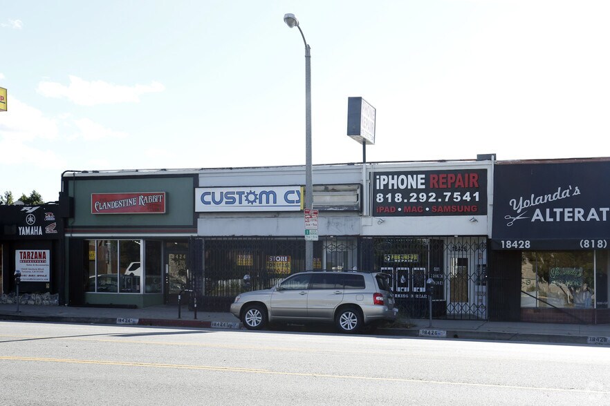 18424 Ventura Blvd, Tarzana, CA à vendre - Photo principale – Image 1 sur 5