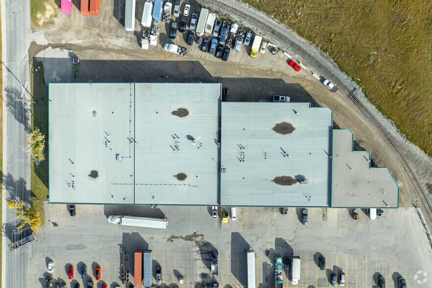 5550 36 St SE, Calgary, AB à louer - Aérien – Image 2 sur 8