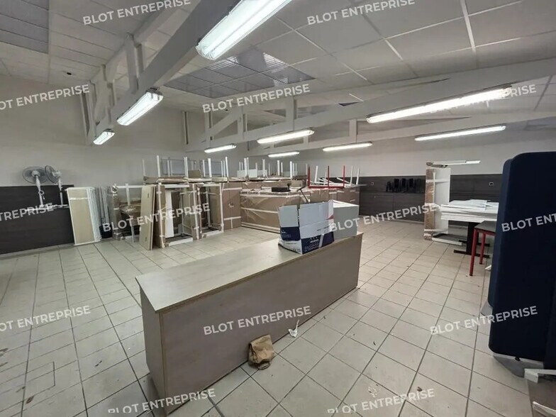 16 Rue De Kerhoas, Larmor-Plage à louer - Photo de l’immeuble – Image 2 sur 9
