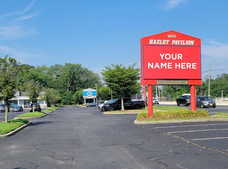 1400 State Route 36, Hazlet, NJ à louer - Photo de l’enseigne sur pylône – Image 3 sur 5
