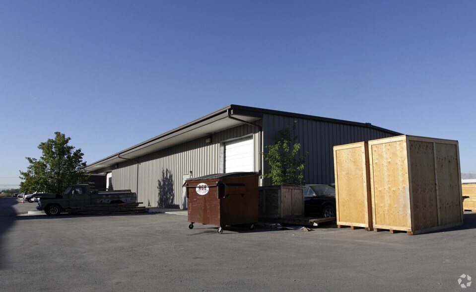 3020 W 500 S, Salt Lake City, UT à louer - Photo de l’immeuble – Image 3 sur 7