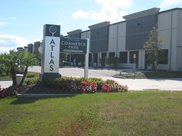 11334 Boggy Creek Rd, Orlando, FL à louer - Photo de l’immeuble – Image 2 sur 4