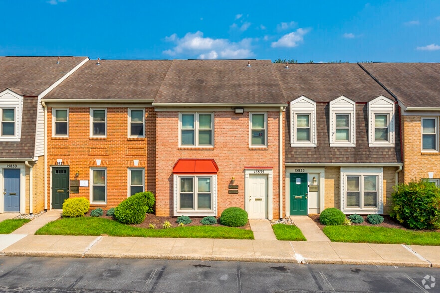 15829-15843 Crabbs Branch Way, Rockville, MD à vendre - Photo de l’immeuble – Image 3 sur 22
