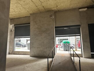 Plus de détails pour Local commercial à louer
