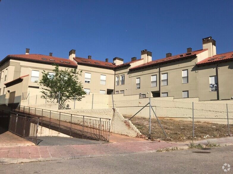 Terrain dans Villarejo de Salvanés, Madrid à vendre - Photo de l’immeuble – Image 2 sur 5