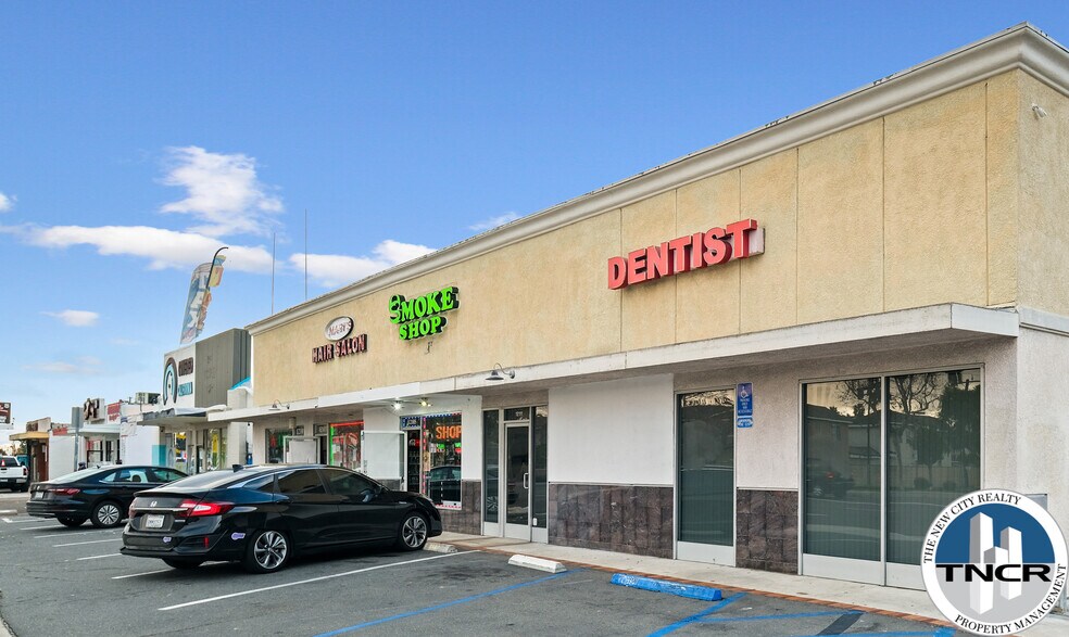 12101-12111 Garden Grove Blvd, Garden Grove, CA à louer - Photo intérieure – Image 3 sur 4