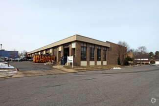 Plus de détails pour 8032-8046 Fernham Ln, Forestville, MD - Industriel/Logistique à louer