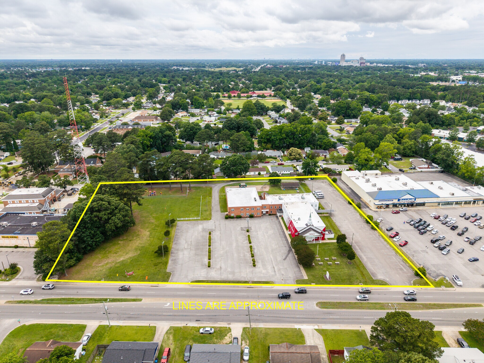 245 S Rosemont Rd, Virginia Beach, VA à vendre Photo principale– Image 1 sur 10