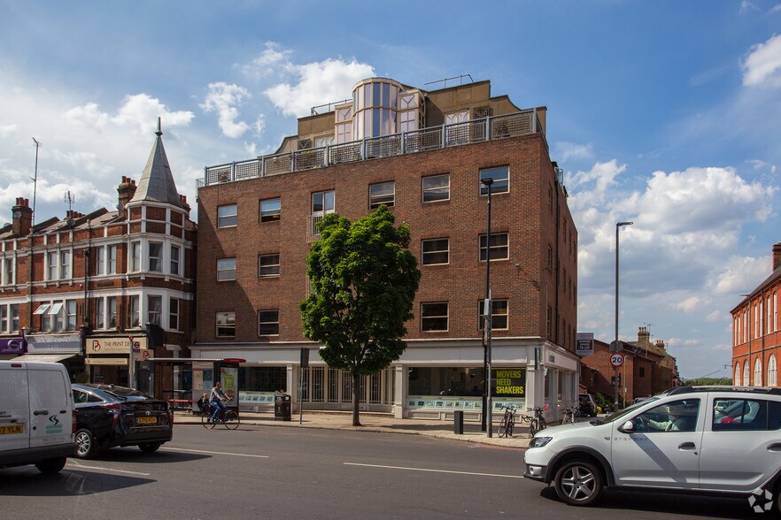 168 Lavender Hl, Londres à louer - Photo principale – Image 1 sur 5