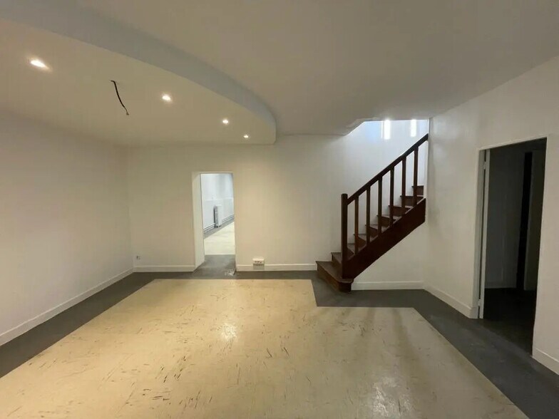 Local d’activités dans Malakoff à louer - Photo intérieure – Image 3 sur 7