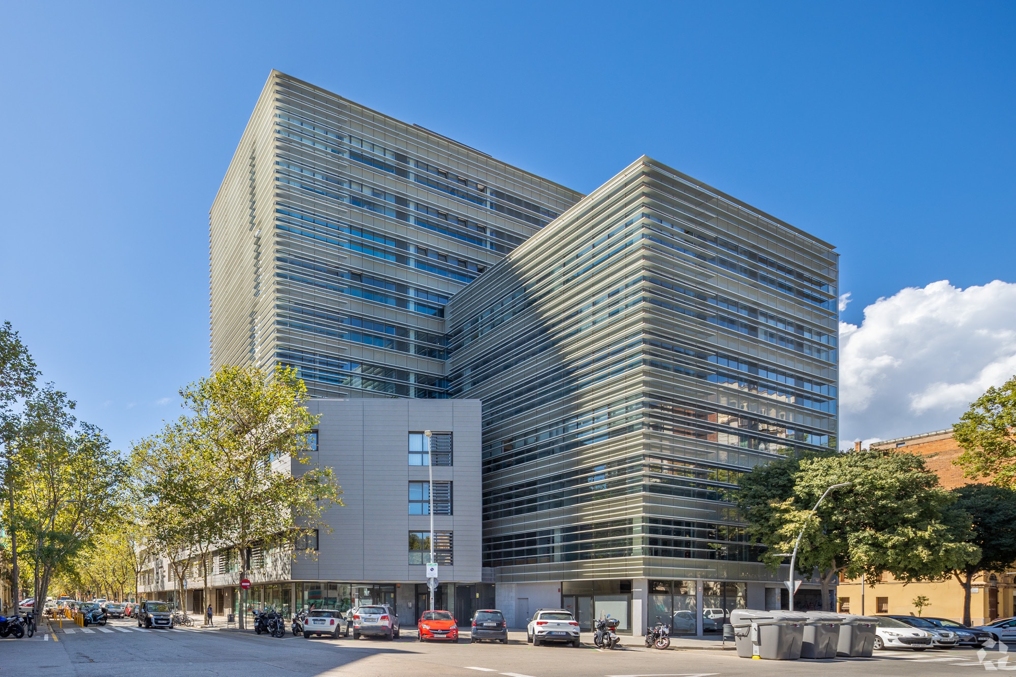 Bureau dans Barcelone, Barcelona à louer Photo principale– Image 1 sur 7