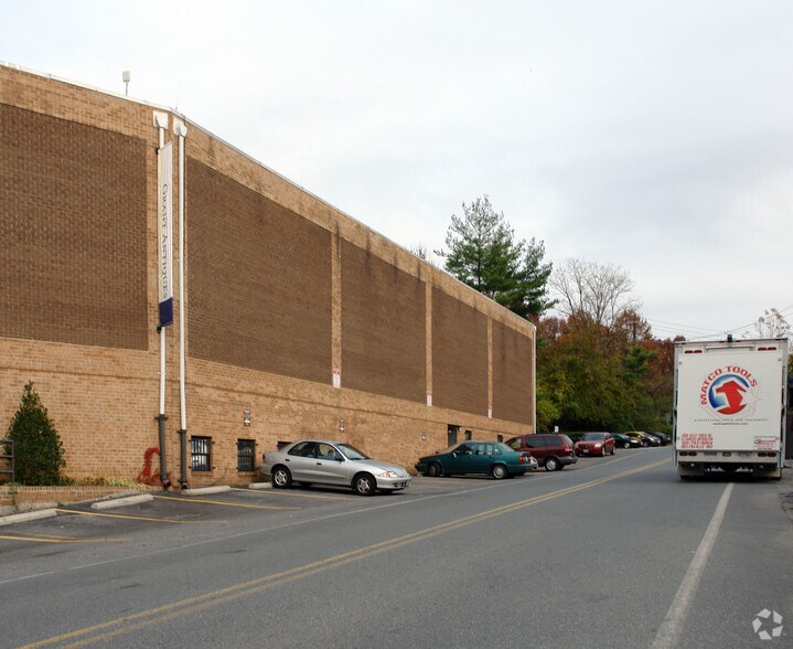 4101-4115 Howard Ave, Kensington, MD à louer - Photo de l’immeuble – Image 3 sur 12