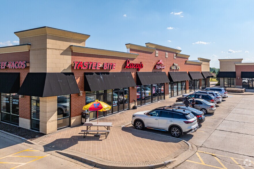 7000 Burroughs Ave, Plano, IL à louer - Photo principale – Image 1 sur 1