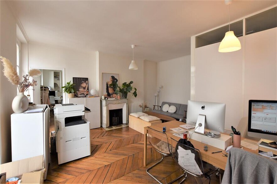 Bureau dans Paris à louer - Photo de l’immeuble – Image 3 sur 7