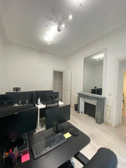 Bureau dans Paris à louer - Photo de l’immeuble – Image 3 sur 7