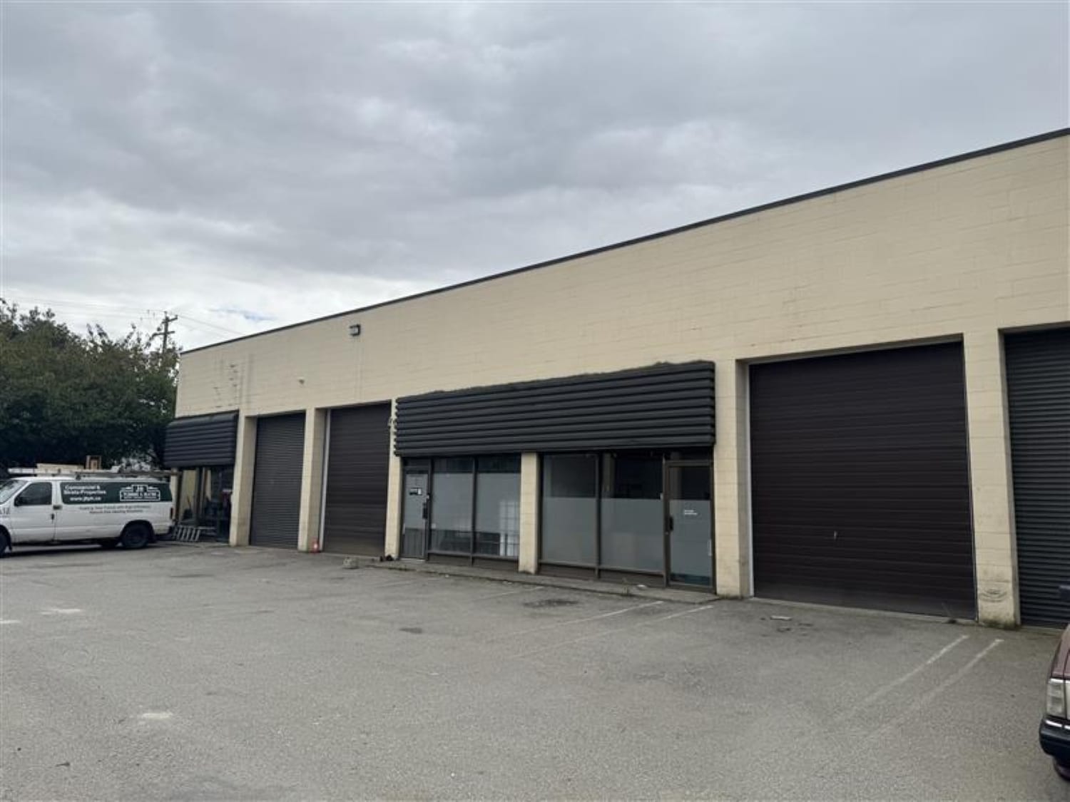 1311 Valmont Way, Richmond, BC à louer Photo de l’immeuble– Image 1 sur 7