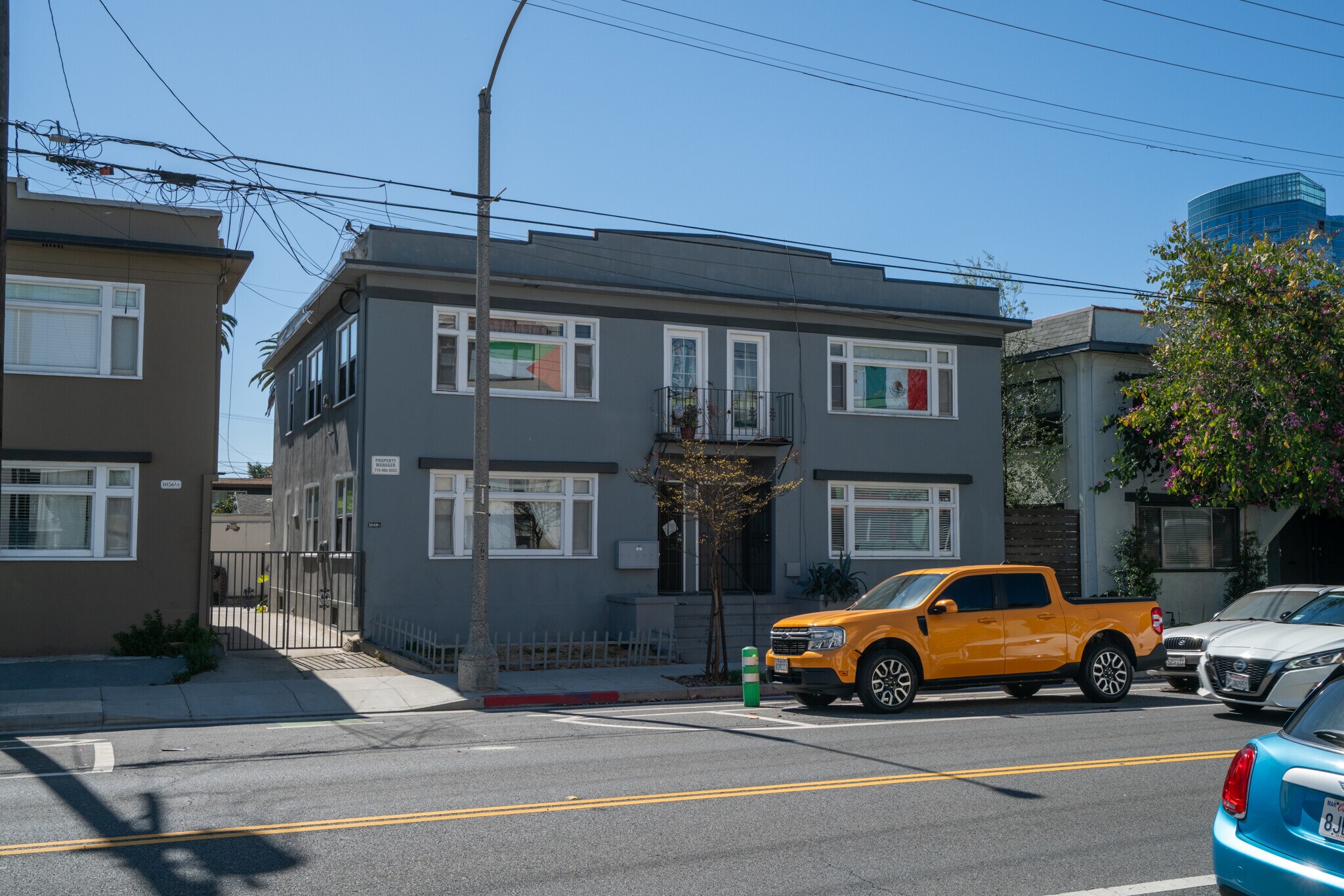 1042 E Broadway, Long Beach, CA à vendre Photo principale– Image 1 sur 14