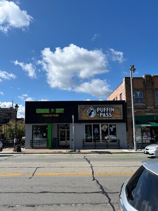 Plus de détails pour 2911 N Oakland Ave, Milwaukee, WI - Local commercial à vendre