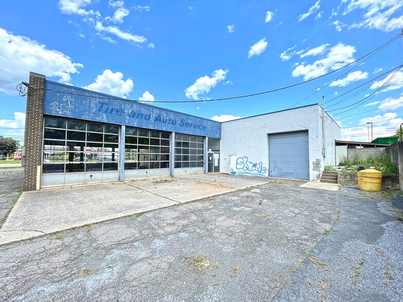 4309 Jonestown rd, Harrisburg, PA à louer - Photo de l’immeuble – Image 2 sur 6