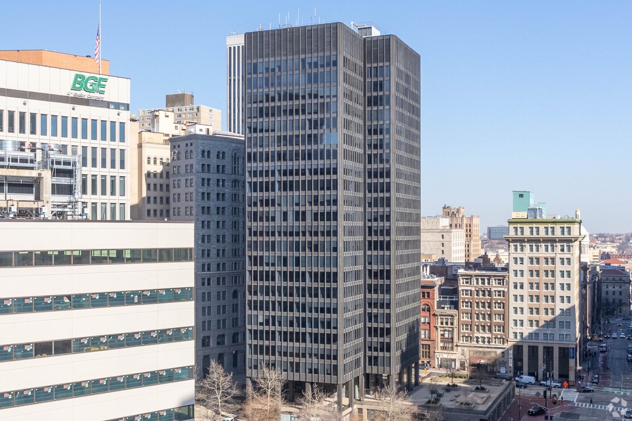 100 N Charles St, Baltimore, MD à louer Photo de l’immeuble– Image 1 sur 16