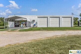 Plus de détails pour 116 Danny Ln, Port Lavaca, TX - Spécialisé à vendre