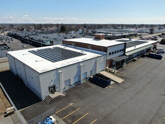 Plus de détails pour 402 Walcott St, Pawtucket, RI - Industriel/Logistique à vendre
