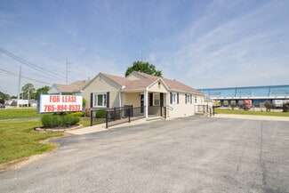 Plus de détails pour 743 E Washington St, Winchester, IN - Bureau à louer