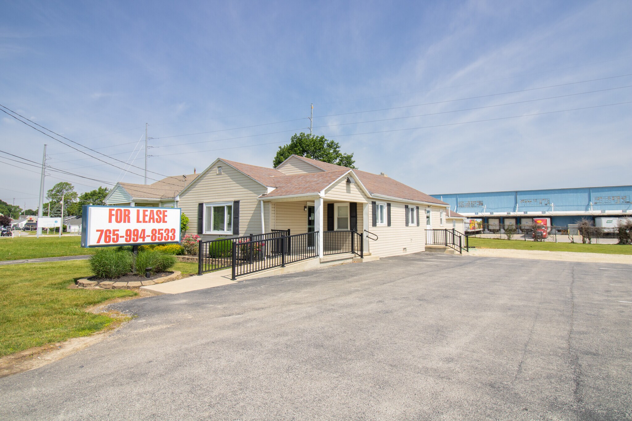 743 E Washington St, Winchester, IN à louer Photo de l’immeuble– Image 1 sur 15