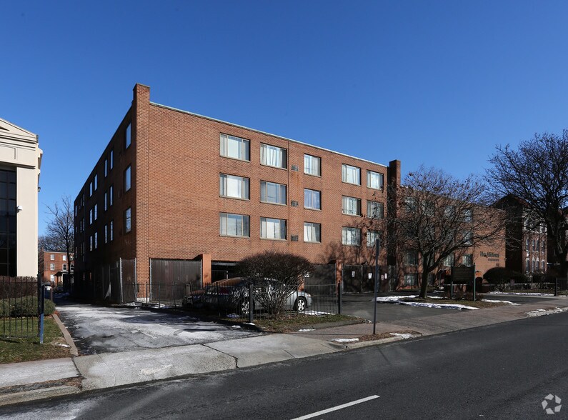 950 Asylum Ave, Hartford, CT à vendre - Photo principale – Image 1 sur 6