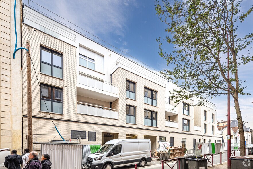 12 Rue Jean Baptiste Semanaz, Le Pré-Saint-Gervais à vendre - Photo de l’immeuble – Image 2 sur 2