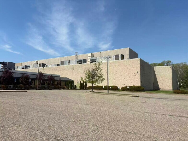 301 Cuthbert Blvd, Cherry Hill, NJ à vendre - Photo de l’immeuble – Image 3 sur 69