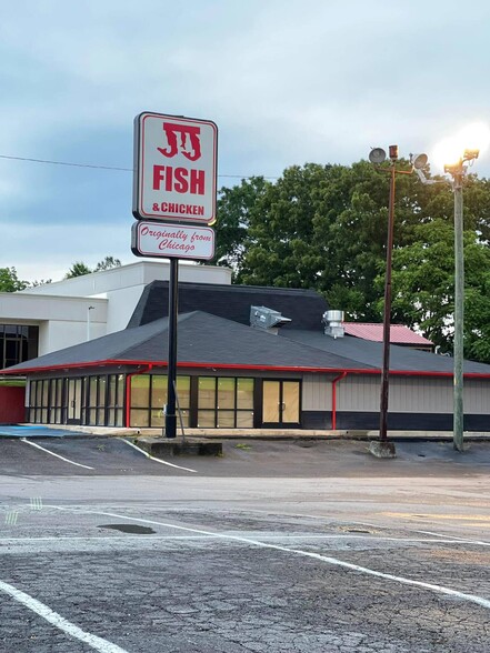 4511 Highway 58, Chattanooga, TN à vendre - Photo de l’immeuble – Image 1 sur 5