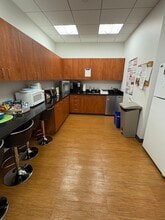 300 First Ave, Needham, MA à louer Photo de l’immeuble– Image 1 sur 3