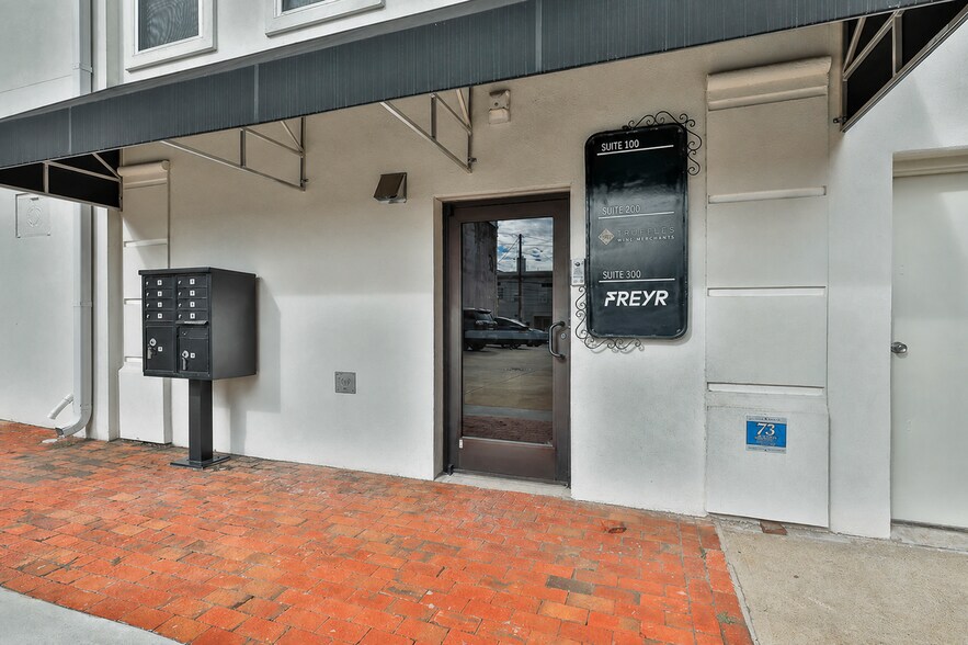 6-8 E Court Sq, Newnan, GA à louer - Photo de l’immeuble – Image 2 sur 23